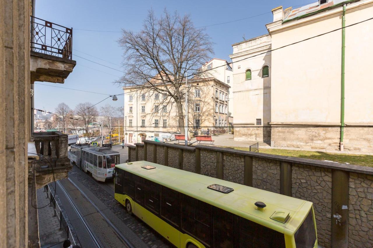 Квартира Студія Біля Оперного Театру По Вулиці Гонти 4 Leopoli Esterno foto